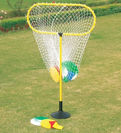 throw-and-target-flyer-game